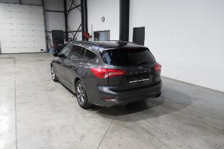 Ford Focus BREAK picture 3