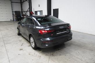 Audi A3 BERLINE picture 3