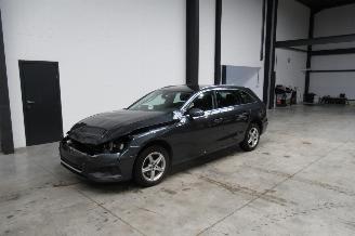 Coche accidentado Audi A4 BREAK 2021/3