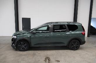 Dacia  JOGGER FULL HYBRID EXPRESSION picture 2