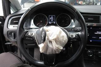 Volkswagen Golf TRENDLINE picture 25