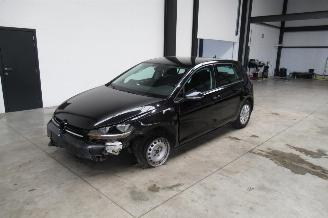 Voiture accidenté Volkswagen Golf TRENDLINE 2019/8