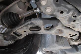 BMW iX1 SUV picture 13