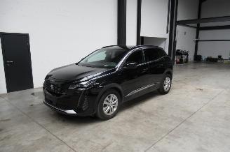 Schadeauto Peugeot 3008 STYLE 2021/7