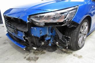 Ford Focus ST-LINE picture 8