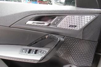 BMW iX1 SUV picture 27