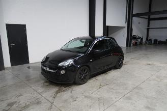Unfallwagen Opel Adam SEDAN 2017/9