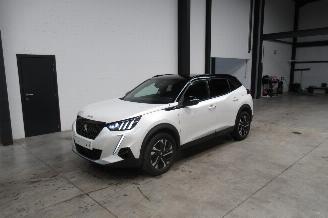 skadebil auto Peugeot 2008 GT LINE 2022/6