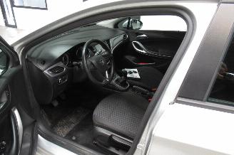 Opel Astra SEDAN picture 9