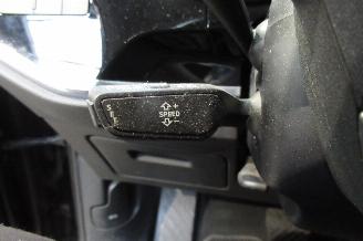 Audi Q3 SUV picture 18