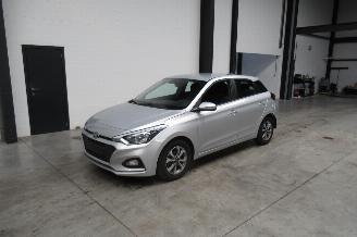krockskadad bil auto Hyundai I-20 SEDAN 2020/3