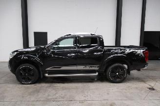 Nissan Navara 4X4 R SPORT picture 2