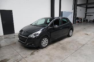 Unfallwagen Peugeot 208 SEDAN 2019/4