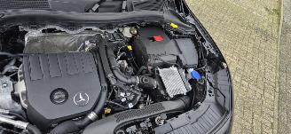 Mercedes GLA 180 Automaat*LED*Trekhaak*Digitaal display*Comfort stoelen*Parkeerpaket met camera*Navigatie*Apple Carplay*MBUX* picture 11