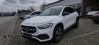 uszkodzony samochody osobowe Mercedes GLA 220d 4Matic*Automaat*Ambiente*LED*DigitalDisplay*Navigatie*Nachtzicht paket*Parkeer paket* 2022/8