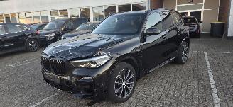 Unfallwagen BMW X5  2020/10