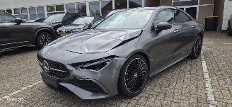 Mercedes Cla-klasse 180i picture 3