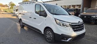 krockskadad bil bedrijf Renault Trafic 150DCI 3.0T L2H1 komfort*Automaat*Navigatie*LED*trekhaak*imperial*Camera*Touchscreen* 2026/3