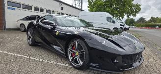 Vaurioauto  passenger cars Ferrari 812 Superfast  2020/9