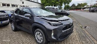 krockskadad bil auto Toyota Yaris Cross  2026/1