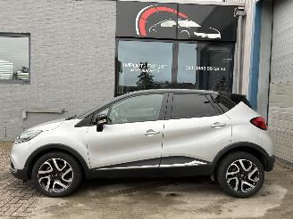 Schadeauto Renault Captur RENAULT CAPTUR 1.2I AUTOMAAT 2016 2016/5