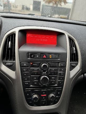 Opel Astra OPEL ASTRA 1.3D 2011 picture 12
