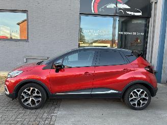 Schadeauto Renault Captur RENAULT CAPTUR 1.2I AUTOMAAT 2018 2018/8