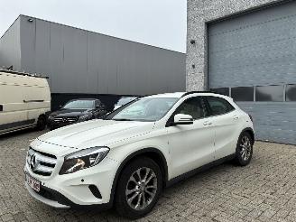 Schadeauto Mercedes GLA MERCEDES GLA220d 4matic 2015 2015/9