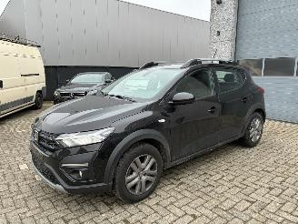 krockskadad bil auto Dacia Sandero DACIA SANDERO 1.0I 2023 2023/1