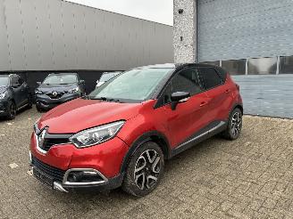 Avarii autoturisme Renault Captur RENAULT CAPTUR 1.5D 2015 2015/10