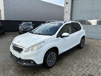 Schadeauto Peugeot 2008 PEUGEOT 2008 1.6D 2014 2014/2