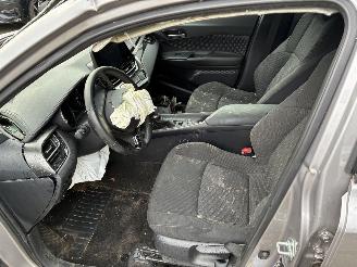 Toyota CH-R TOYOTA CHR HYBRID 2019 picture 18