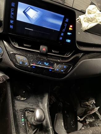 Toyota CH-R TOYOTA CHR HYBRID 2019 picture 22