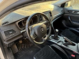 Renault Mégane RENAULT MEGANE 1.5D 2016 picture 18