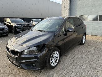 Schadeauto BMW 2-serie BMW 218d xDrive 2016 2016/4