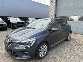 Coche accidentado Renault Clio RENAULT CLIO 1.5D 2021 2021/12