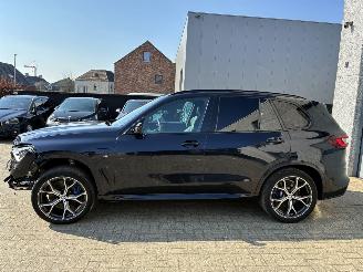 BMW X5 BMW X5 45e M 2020 SKY LOUNGE picture 2