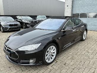 Damaged car Tesla Model S TESLA MODEL S 90D 2016 2016/3