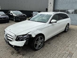 Schadeauto Mercedes E-klasse MERCEDES E220D AMG 2017 2017/3