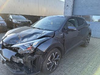 Schadeauto Toyota CH-R TOYOTA CHR HYBRID 2018 2018/9