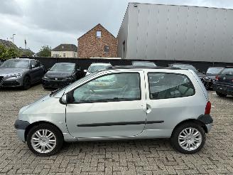 Renault Twingo RENAULT TWINGO 1.1 2006 picture 2