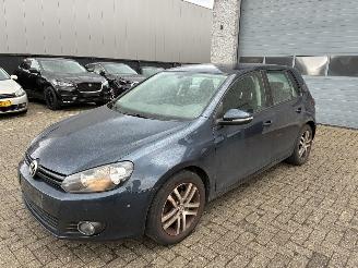 uszkodzony samochody osobowe Volkswagen Golf VW GOLF 6 1.2TSI 2012 2012/3