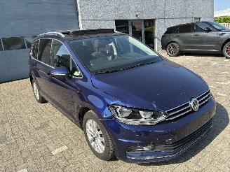 Volkswagen Touran VW TOURAN 1.6D DSG 2017 7 ZIT picture 4