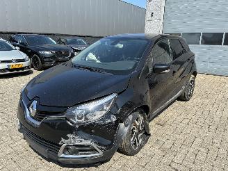 Avarii autoturisme Renault Captur RENAULT CAPTUR 0.9TCE 2017 2017/4