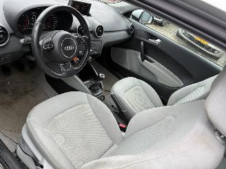Audi A1 AUDI A1 1.6TDI 2011 picture 13