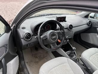 Audi A1 AUDI A1 1.6TDI 2011 picture 14