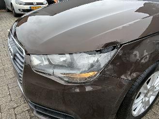 Audi A1 AUDI A1 1.6TDI 2011 picture 3