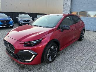 Avarii autoturisme Renault Clio RENAULT CLIO 1.8 HYBRIDE 2026 2026/4