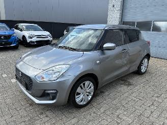 Unfallwagen Suzuki Swift SUZUKI SWIFT 1.2I AUTOMAAT 2020 2020/11