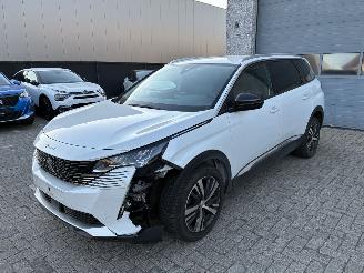 krockskadad bil auto Peugeot 5008 PEUGEOT 5008 1.5D 2022 7 ZIT 2022/2